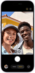 iPhone 17, Vorderansicht, Feature Automatische Ausrichtung für Fotos