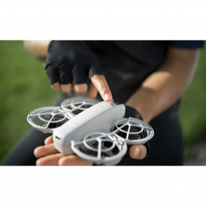 DJI Neo Motion Fly More Combo Žogica